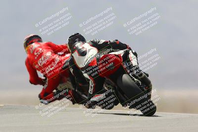 media/Apr-10-2022-SoCal Trackdays (Sun) [[f104b12566]]/Turn 9 Backside (1120am)/